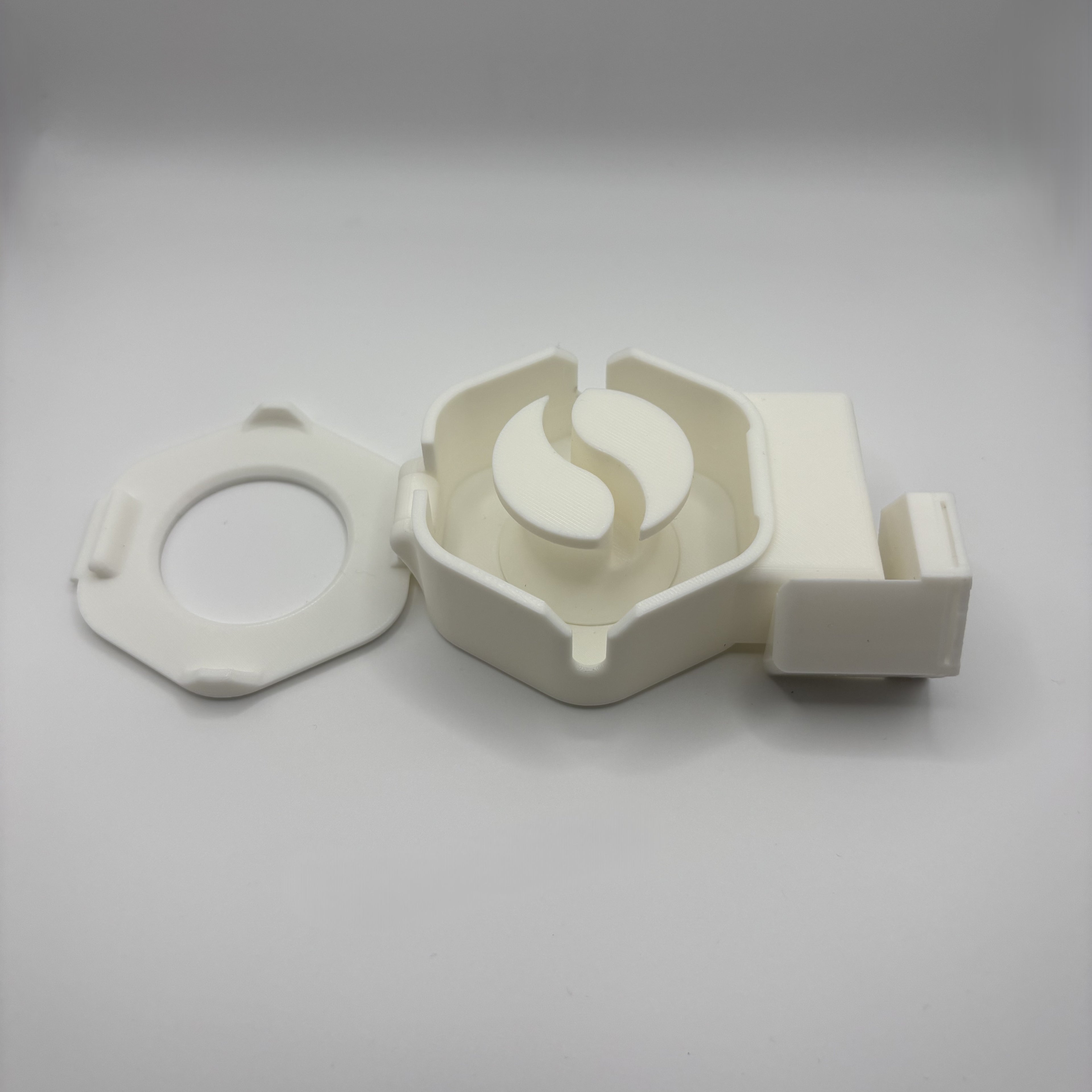 Hex Board Cable Winder Accessory - Organised Cable Management Solution