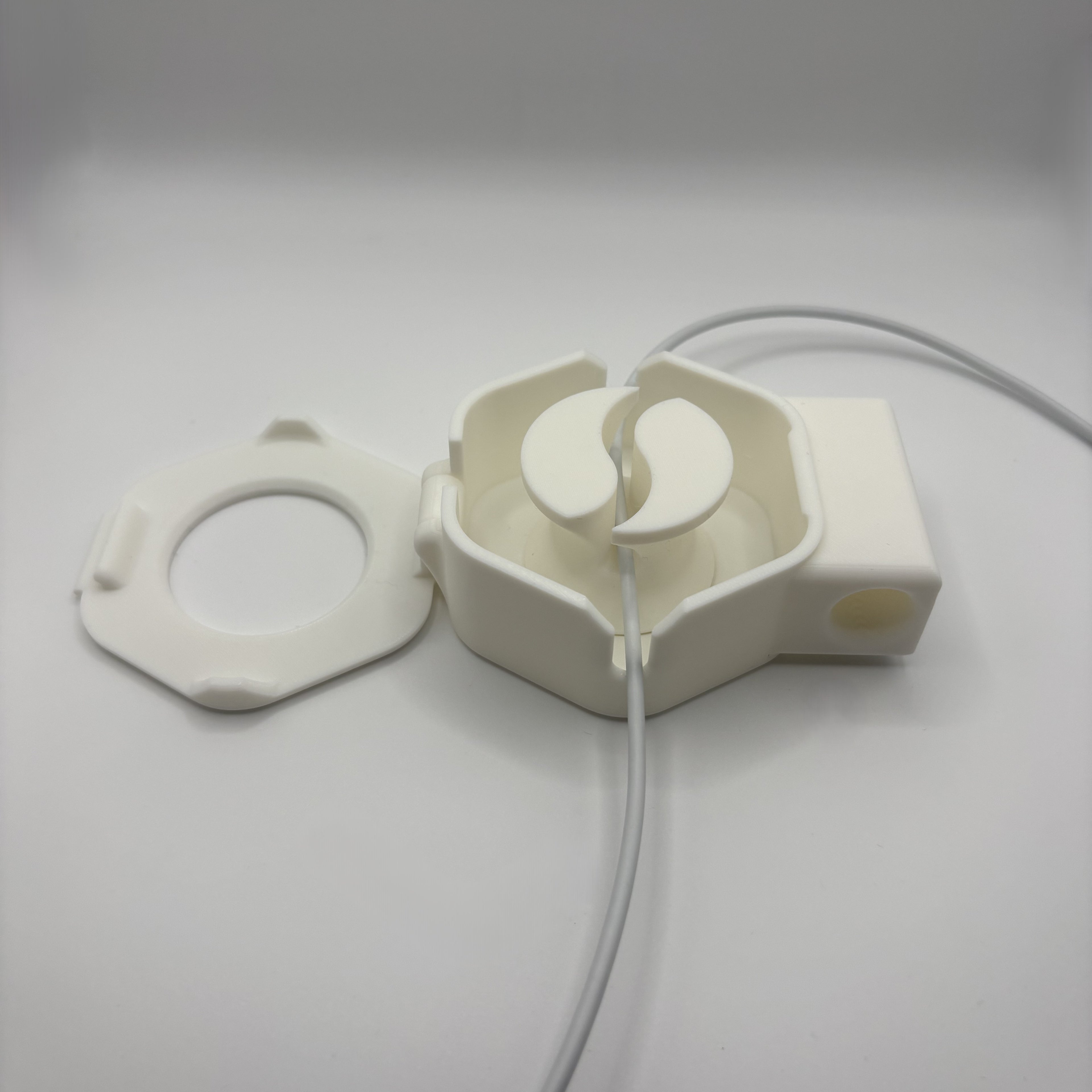 Hex Board Cable Winder Accessory - Organised Cable Management Solution